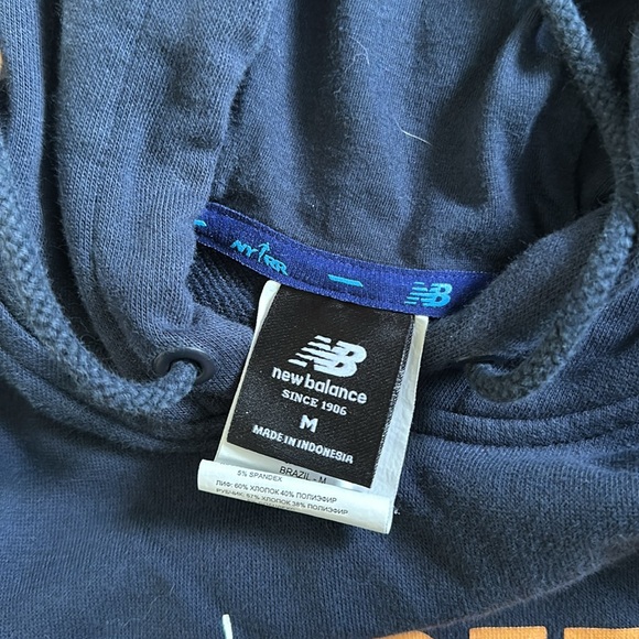 TCS NYC MARATHON Finisher Hoodie - Picture 3 of 4